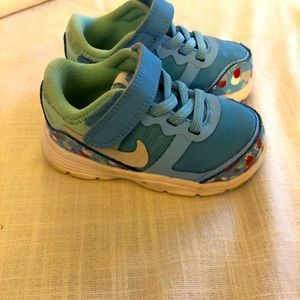 Girls Toddler Nike Shoes